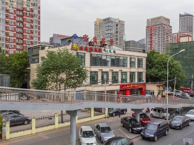 金山区电动曲臂车配件